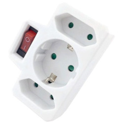 Hálózati elosztó 1 földelt, 2 Euro kapcsolós Entac EPAG-1EE2E-SW
