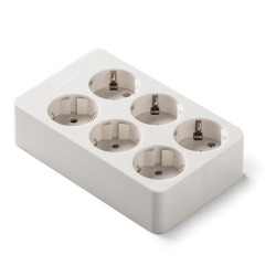 Elosztósor szerelhető szögletes, hatos Famatel 2506