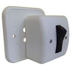 Kapcsoló hárompólusú falon kívüli KBi-163-K fehér